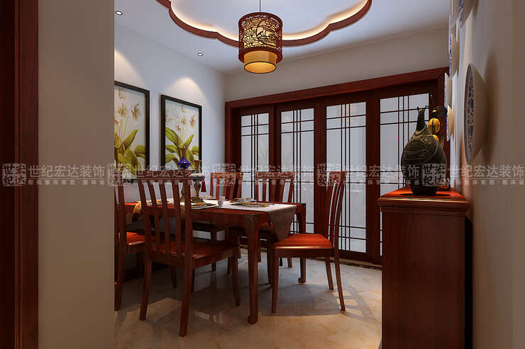 餐厅墙面没有做造型，主要以挂画装饰，吊顶采用弧形灯池吊顶，和圆形吊顶搭配，整个餐厅统一性。